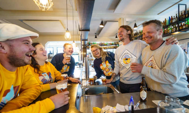 Collab bier lovebirds van eleven en het ij